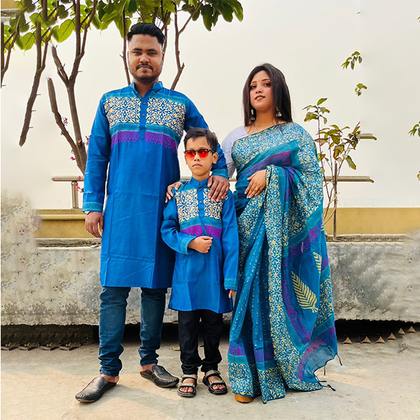 বাচ্চা সহ কাপল ড্রেস