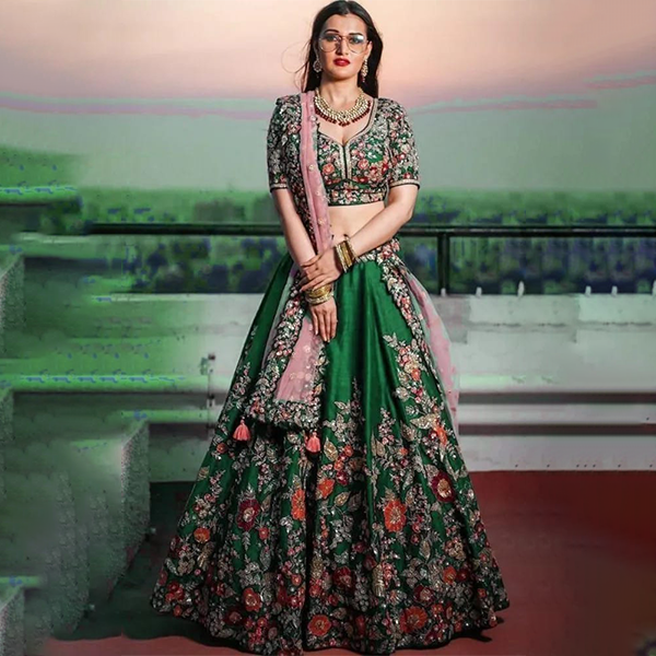 রেডিমেড লেহেঙ্গা এমব্রয়ডারি পার্টি ড্রেস