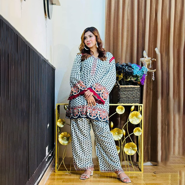 Chic and Sleek Majolica Print Co-Ord Set